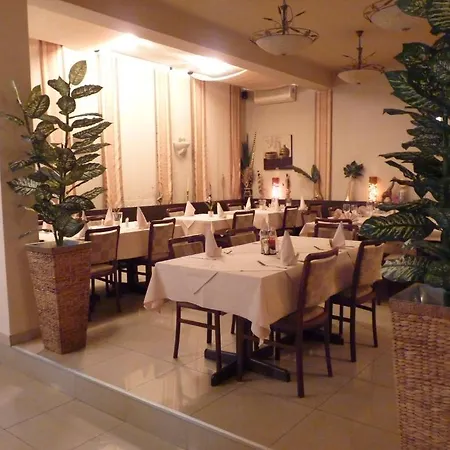 Garni Oasis Отель