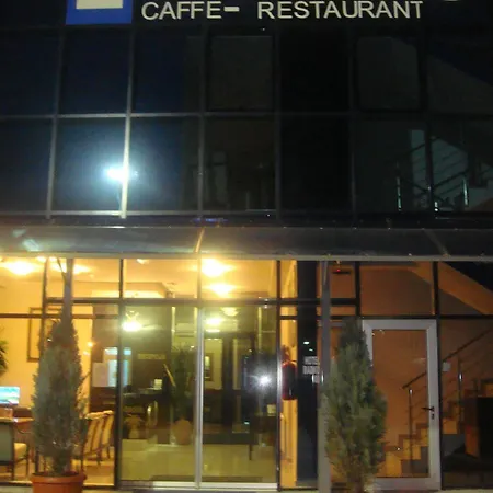 Garni Oasis Hotel Belgrade